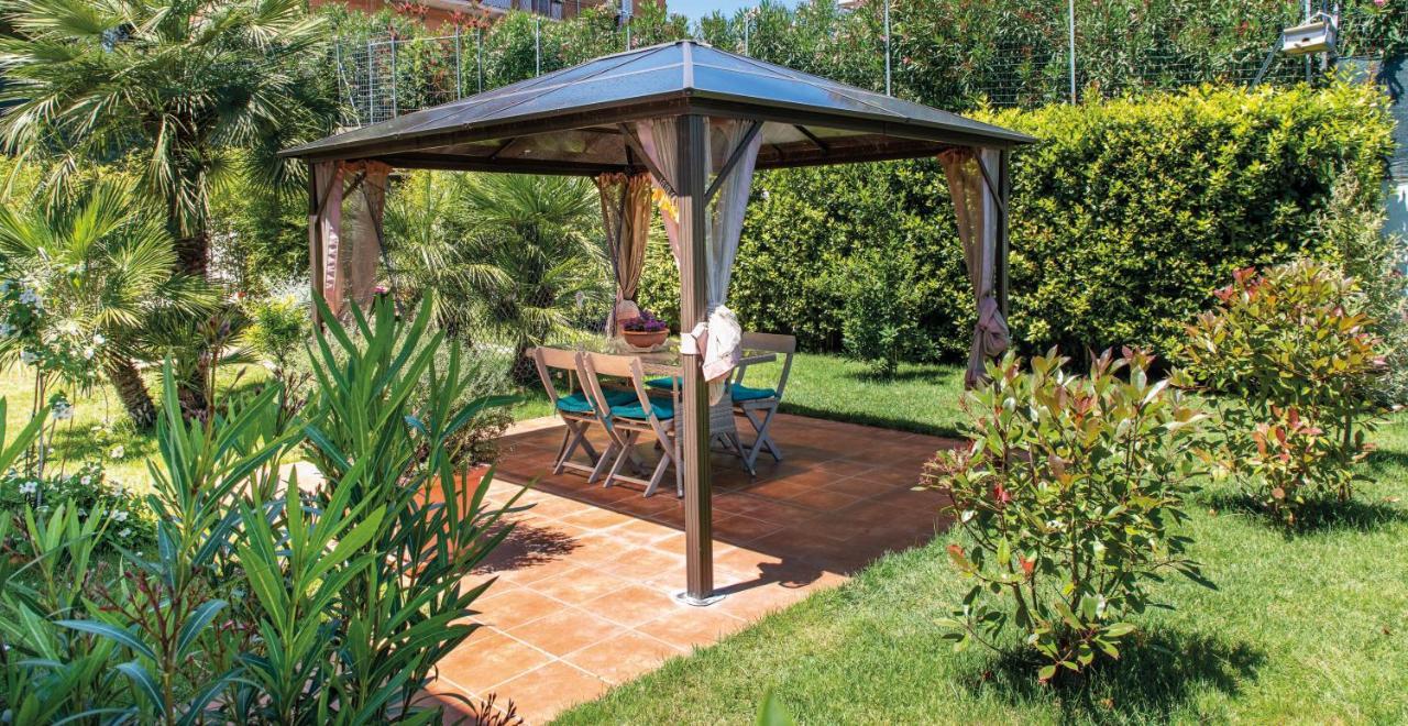 Casa "La Conchiglia" Bed and Breakfast Civitanova Marche Buitenkant foto
